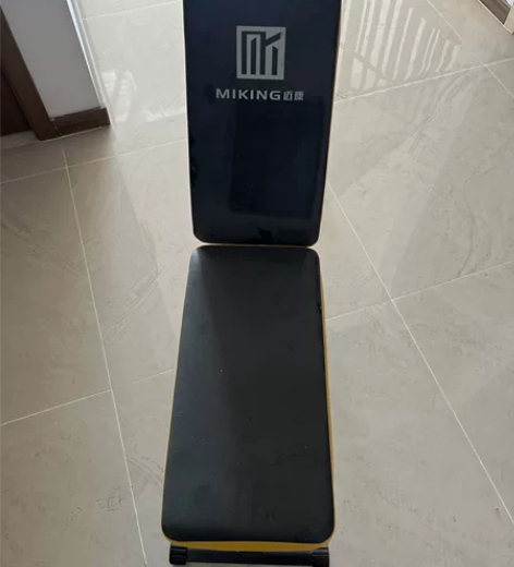迈康家用健身哑铃凳 四个调节角度 几乎没用...