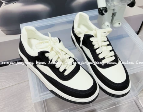 Eva君君酱超百搭四季可穿小香风运动休闲板...