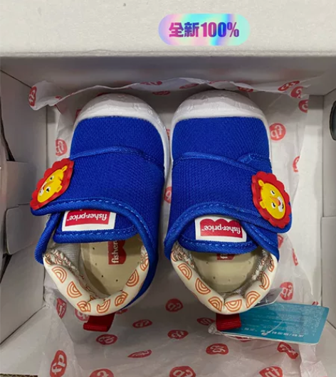 费雪学步鞋宝蓝色18码,鞋内长12cm,这...
