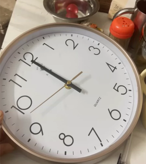 钟表挂钟客厅时尚轻奢现代简约石英钟挂墙挂表...