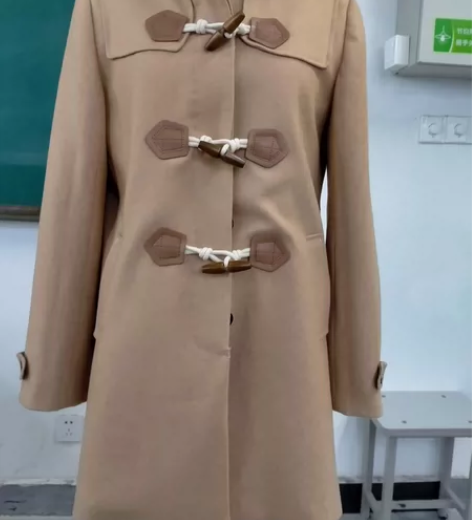 服装设计专业工艺女装课作业女式连帽女大衣全...