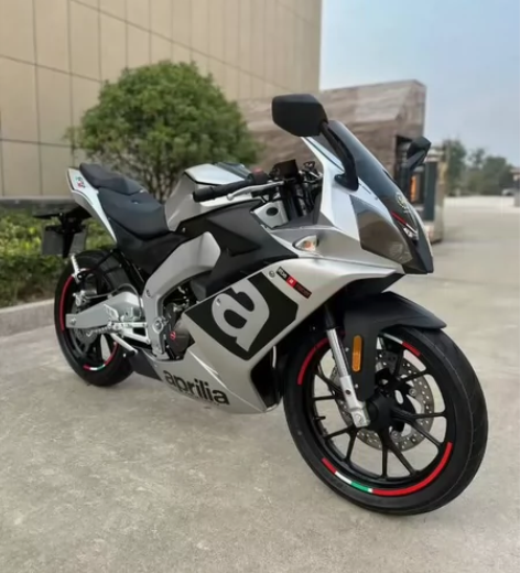 宗申阿普利亚gpr150 长期批发零售摩托...