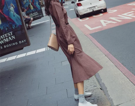 格子连衣裙女春秋新款韩版小心机中长款学生…...