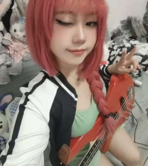 c服 闲置不定时更新 菊里L 仅吊带?假发...