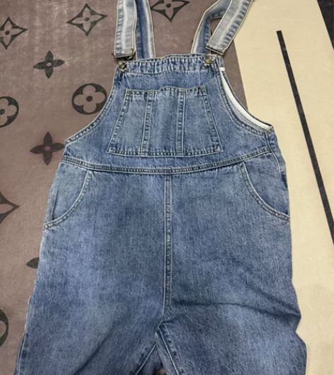 背带裤，内里包边包条。80-140斤内穿都...