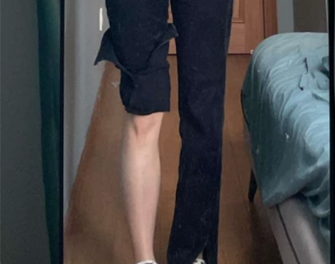 黑色开叉微喇叭牛仔裤女春秋小个子显瘦高腰喇...
