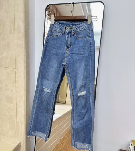 韩国风高腰破洞微喇牛仔裤 S码，穿过几次 ...