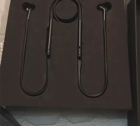 Libratone/小鸟耳机， TRACK...