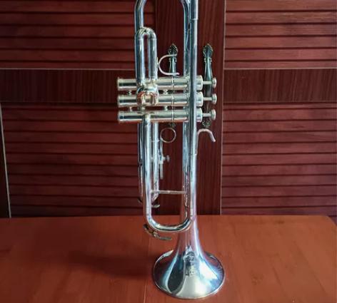 转让一架国外回流的德国产的全白铜key镀银...