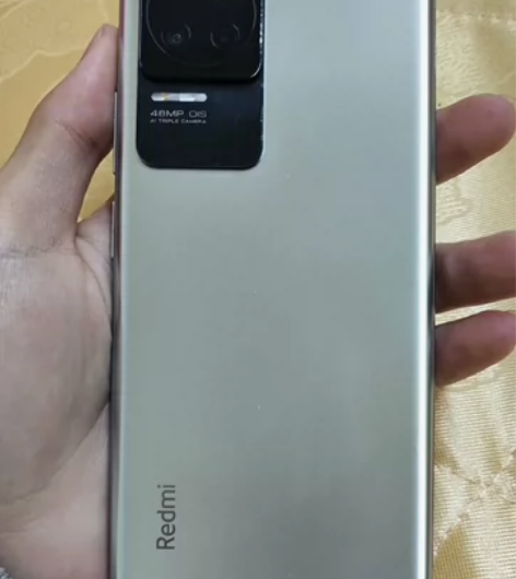 红米k50，8+256，9成新左右 原装屏...