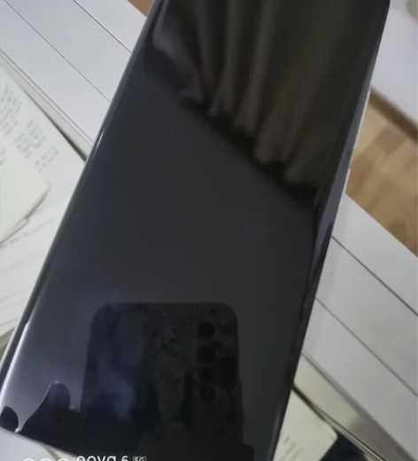 想换手机了，小米12Pro 5G，12+2...