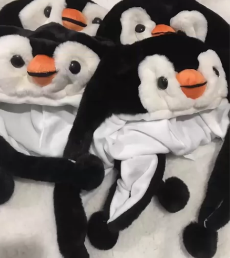 工厂清仓一批全新企鹅帽子冬天保暖可爱卡通搞...