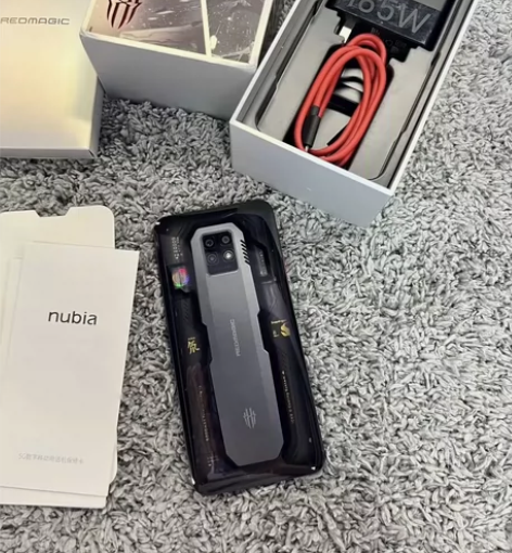 努比亚红魔7Pro变形金刚战力版擎天柱游戏...