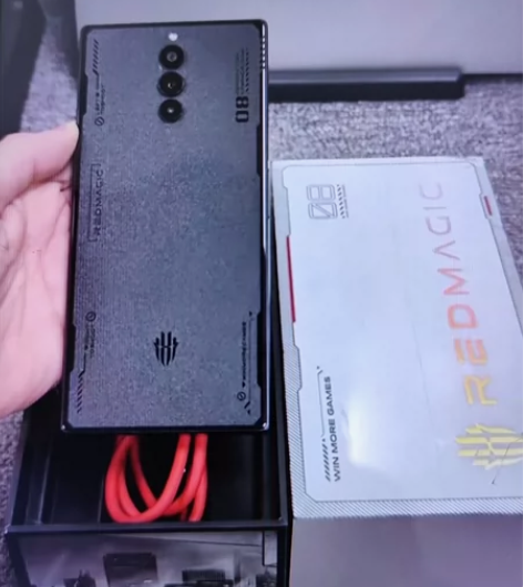 游戏手机系列:努比亚红魔8系列(可私聊挑选...