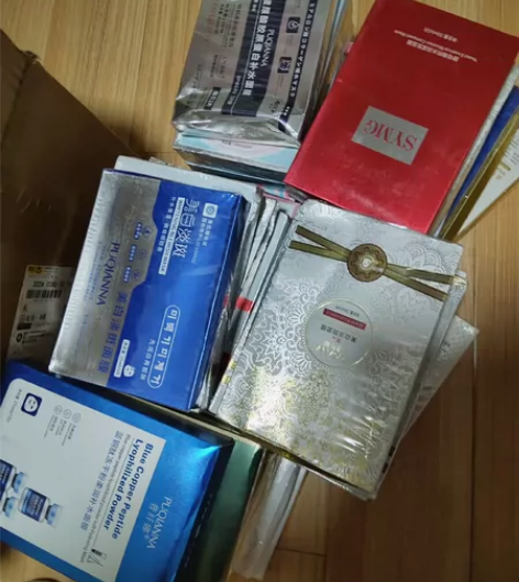 面膜大清仓6盒面膜随机发29.9包邮，日期...