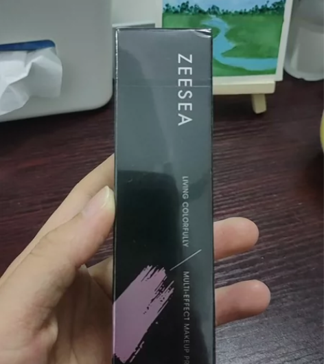 滋色多效隔离，全新未拆封，买了两个还剩一支...