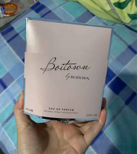 冰希黎香水，全新，只试香，别人送的，自己用...