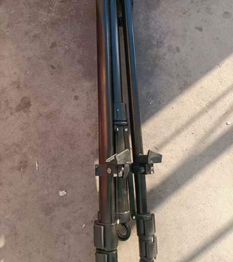 手摇画架，全新就考试用一天，不包邮，售出不...