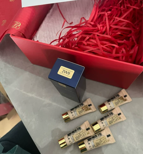 雅诗兰黛dw 粉底液17号,1w1 赠送的...