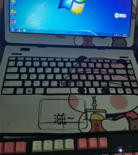 转让自用笔记本电脑 上网课看电视电影玩小游...