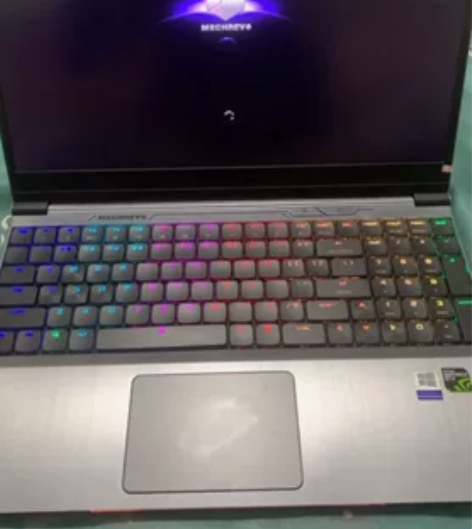 深海幽灵，机械革命 学生自用， 超大散热口...