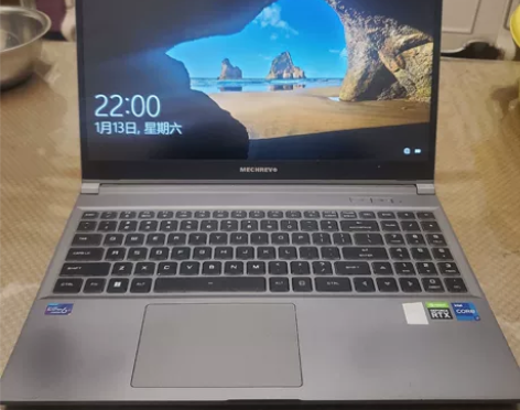 机械革命极光air  i7-12700H ...