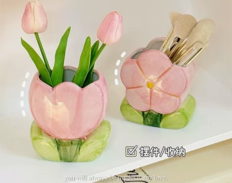 笔筒郁金香花朵陶瓷摆件桌面办公室宿舍创意化...