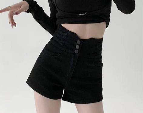 ?黑色高腰牛仔短裤女夏季A字，高腰排扣，热...