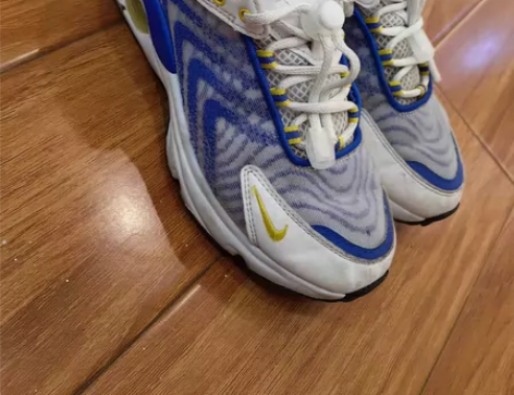 耐克男童鞋，37码，实体店700多入手，穿...