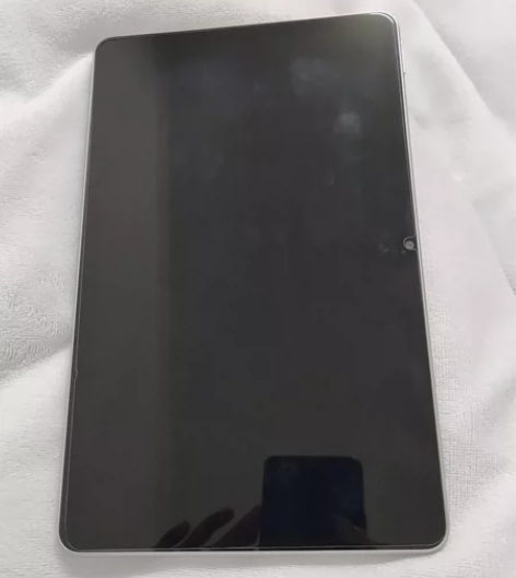 自用荣耀平板v6，6+128，麒麟985处...