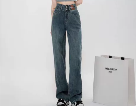 牛仔裤 不合身几乎没怎么穿过 几乎全新 S...