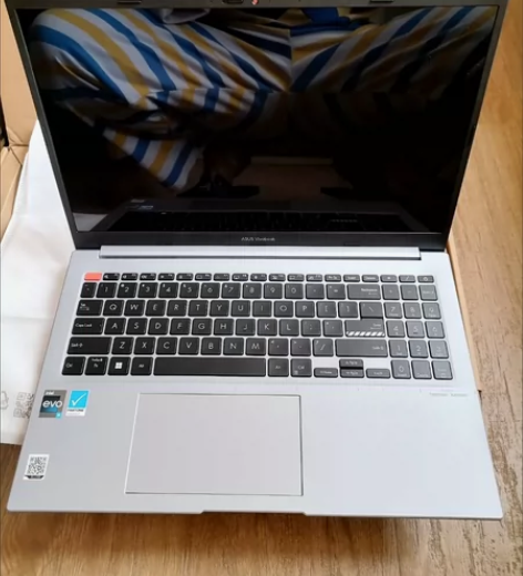 华硕无双 华硕无畏15i，i5-12500...