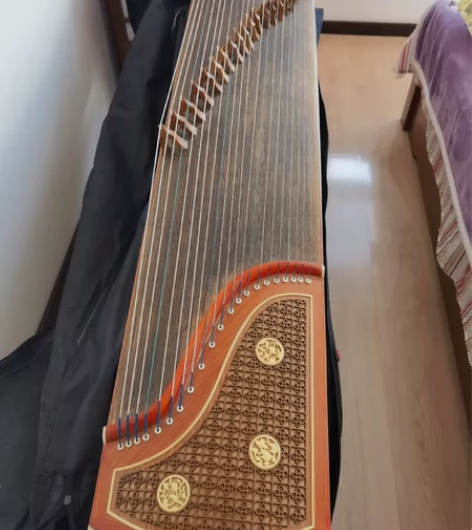 古筝，有新手小宝宝要学琴的可以用，沈阳市内...