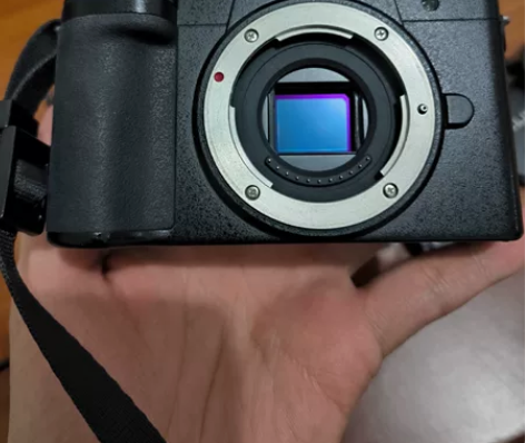 松下g100单机 成色蛮新的,算正常使用痕...