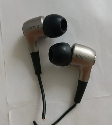 漫步者EDIFIER H230P耳机 线坏...