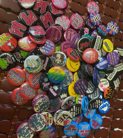 欧美 90s 复古 y2k 土酷 胸针 徽...