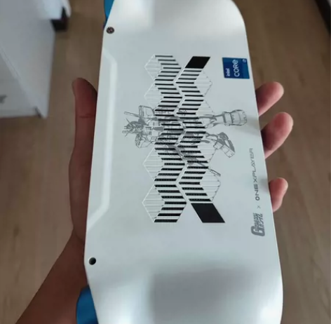 onexplayer 壹号本 掌机  I7...