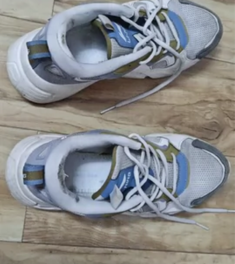 李宁运动鞋，淘宝购买的。 感兴趣，点我想要...