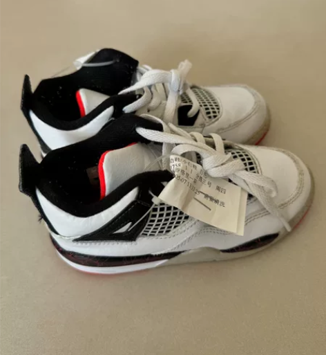 乔丹 板鞋 运动鞋 儿童 尺码见图 已干洗...