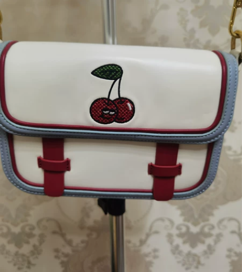 不莱玫包包 全新未使用，如图所示，不退不换