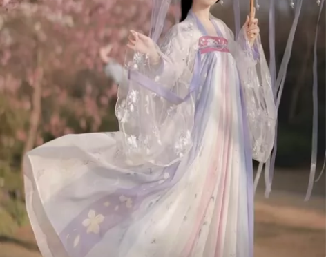 茗月萱齐胸襦裙套装L码，上衣+裙子+大袖衫...