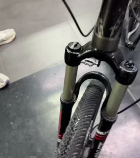 喜德盛组装车,铝合金车架17寸,禧玛诺m8...