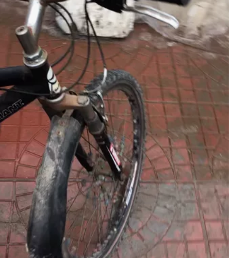 自行车骑行完全没问题变速器都完好 感兴趣的...