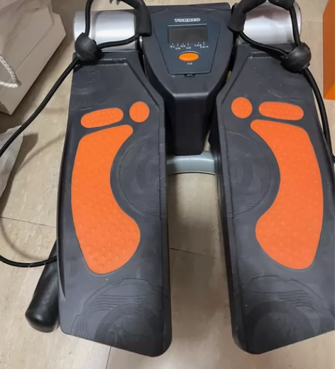 家用踏步机 感兴趣的话点“我想要”和我私聊...