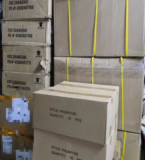 紧张现货  包过得物 阿玛尼手表盒子 阿玛...