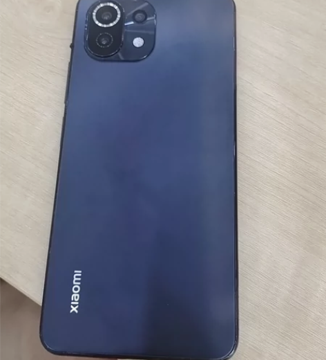 小米11青春版配件机,主板坏, 屏幕确定好...