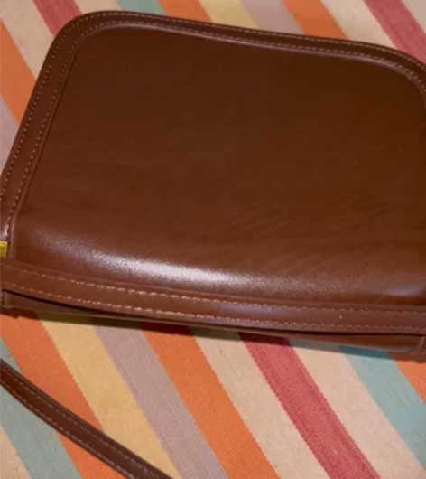 小ck包包 九成新，背过几次，五金也一定的...