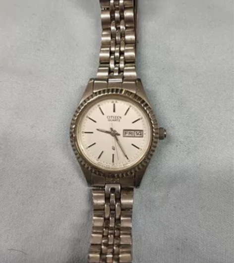 正品复古西铁城双历石英女表，品相见视频，功...