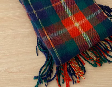 日单 学院风 彩色格纹围巾 全新没用过，6...