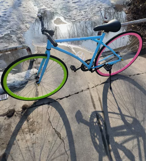 闲置死飞自行车正常使用！ 感兴趣的话点“我...